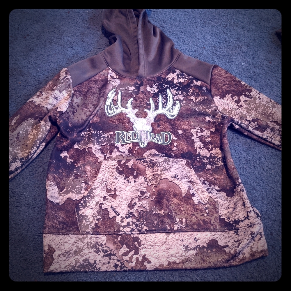 Redhead Camouflage girls like new